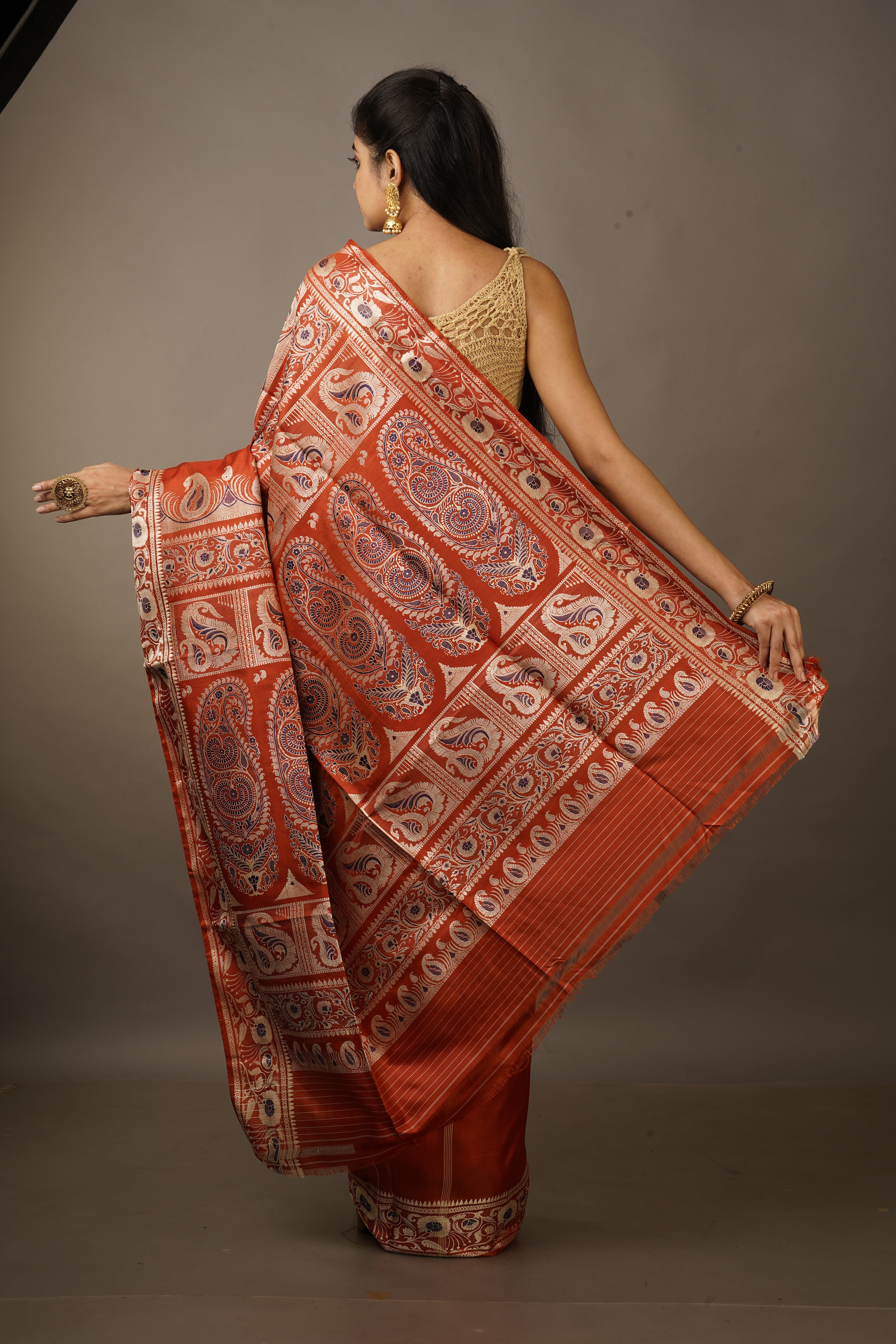 Handwoven Red Baluchari Saree