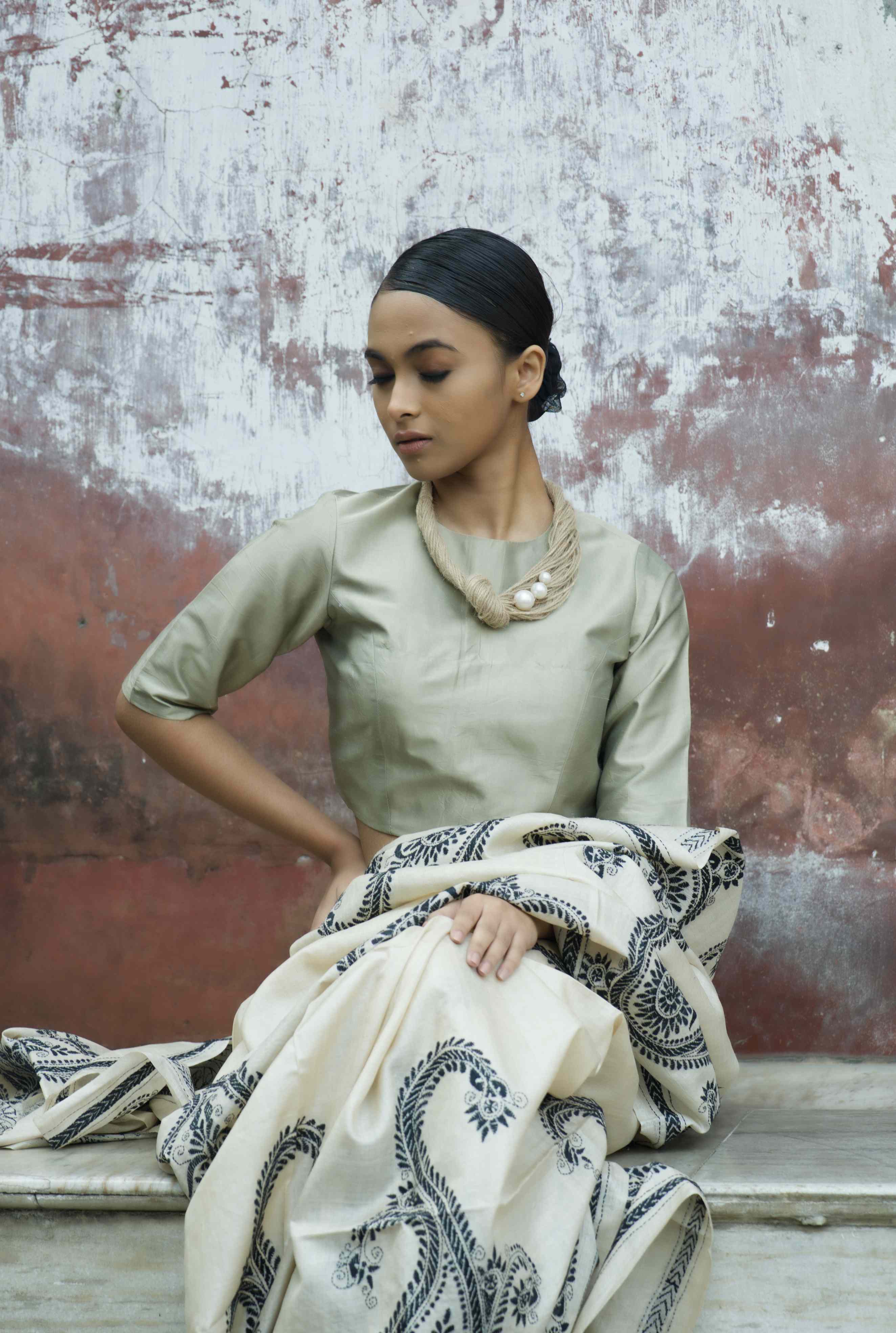 Handwoven Gachi Tussar Saree With Kantha Work