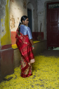 Handwoven red Printed Pure Silk Saree