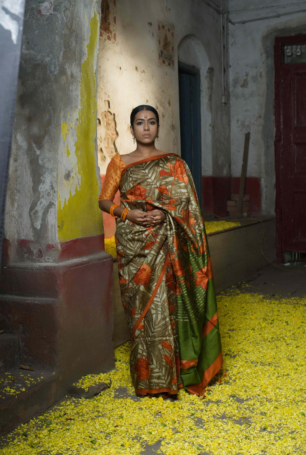 Handwoven Multicolor Floral Printed Pure Silk Saree